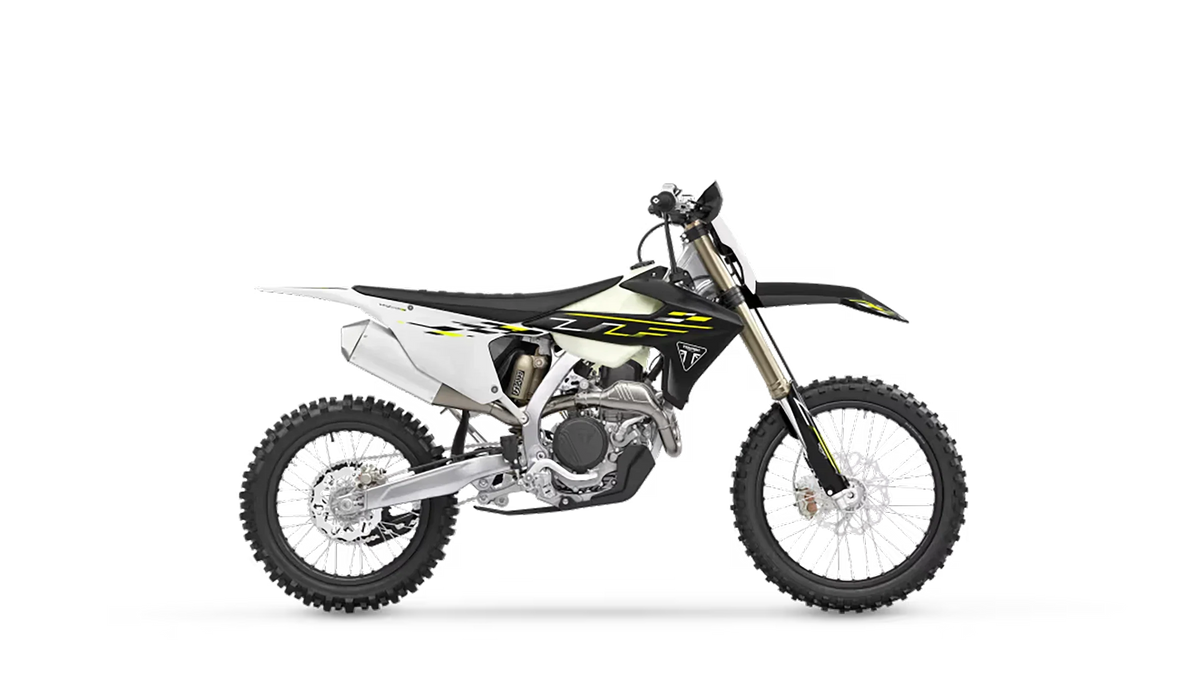 Jaké palivo do Triumph TF: oktany, etanol a skladování benzinu