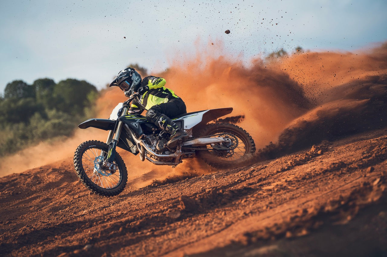 Triumph TF 250-X