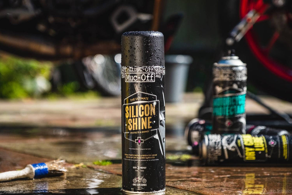 Muc-Off 626 - lesklý ochranný sprej na všechny povrchy - 500 ml