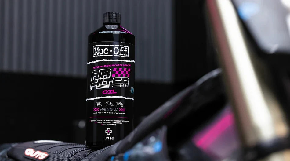 Muc-Off 20156 - Olej pro nasáknutí vzduchového filtru - 1l - Olej pro vzduchové filtry