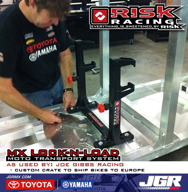 Lock-N-Load Risk Racing — transportní systém