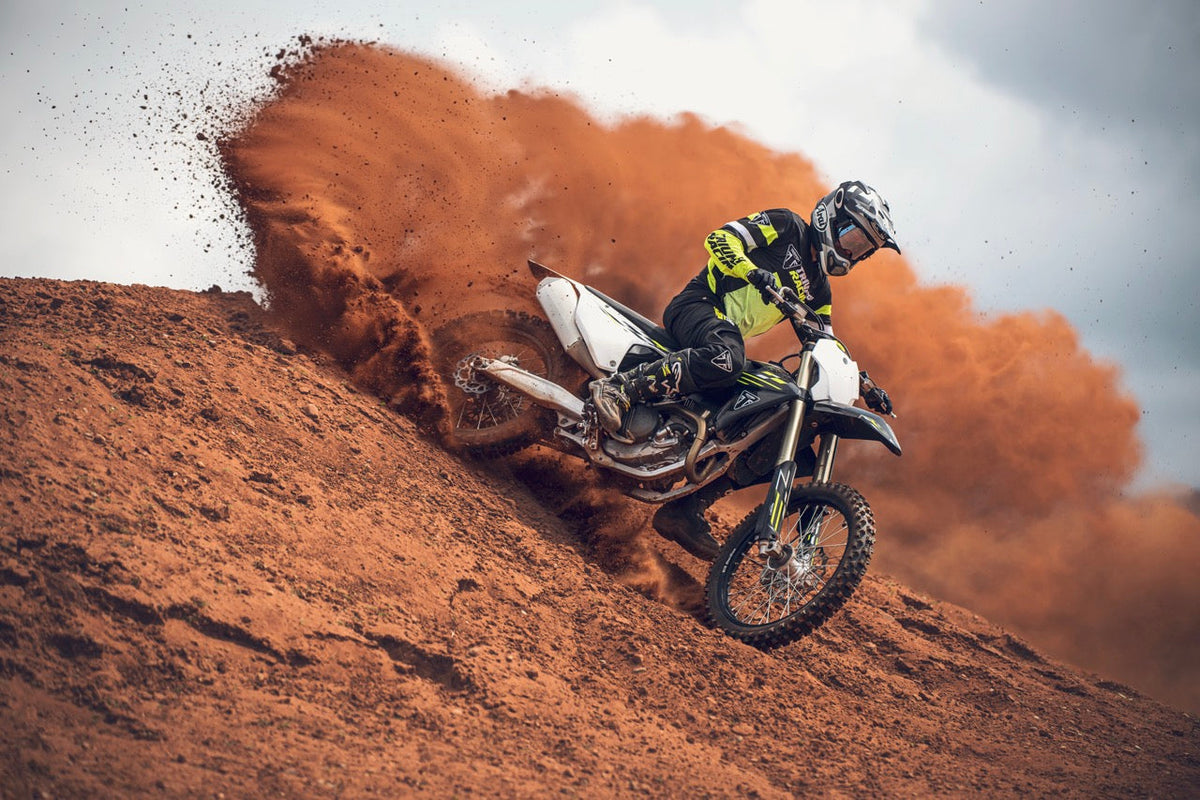 Triumph TF 250-X