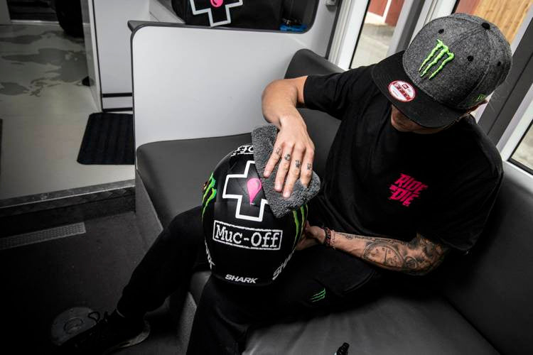 Muc-Off 212 - Čistič přileb a brýlí - 32 ml - Čistič přileb a brýlí