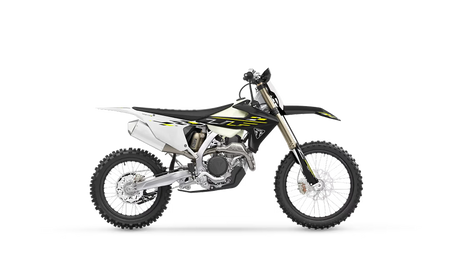 Triumph TF 450-C