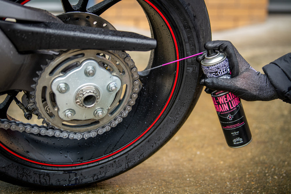 Muc-Off 637 - mazivo na řetězy do každého počasí, keramická báze - 400 ml - mazivo na řetězy do každého počasí